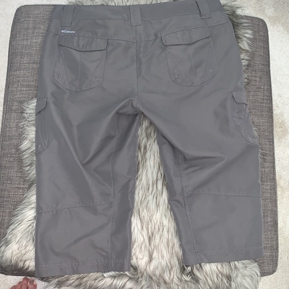 Columbia Omni-shade hiking trail capris gray SZ 10 - Picture 4 of 6